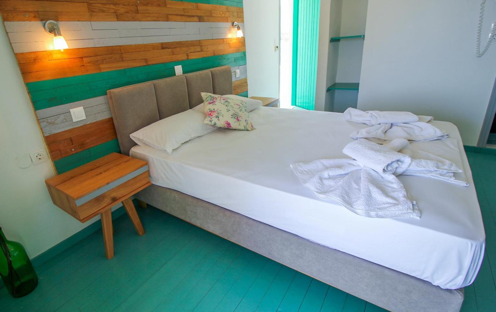 Camares Hotel Alopronia Buitenkant foto