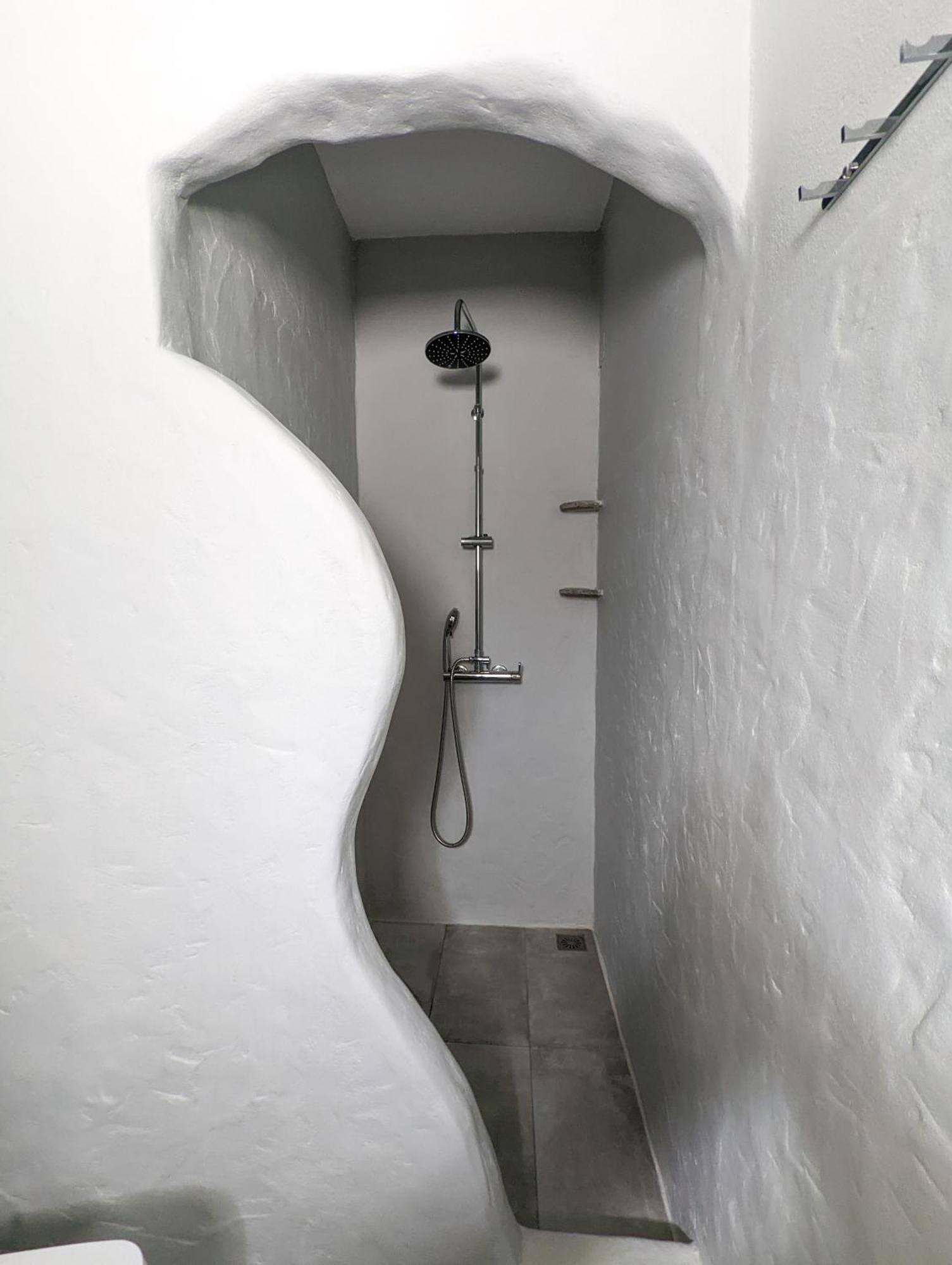 Camares Hotel Alopronia Buitenkant foto